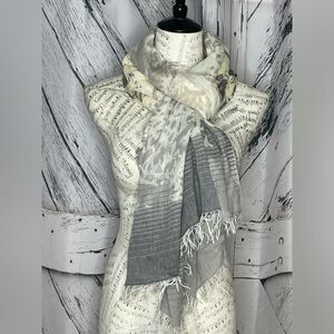 NWT Asian Eye Hampton Scarf/Shawl